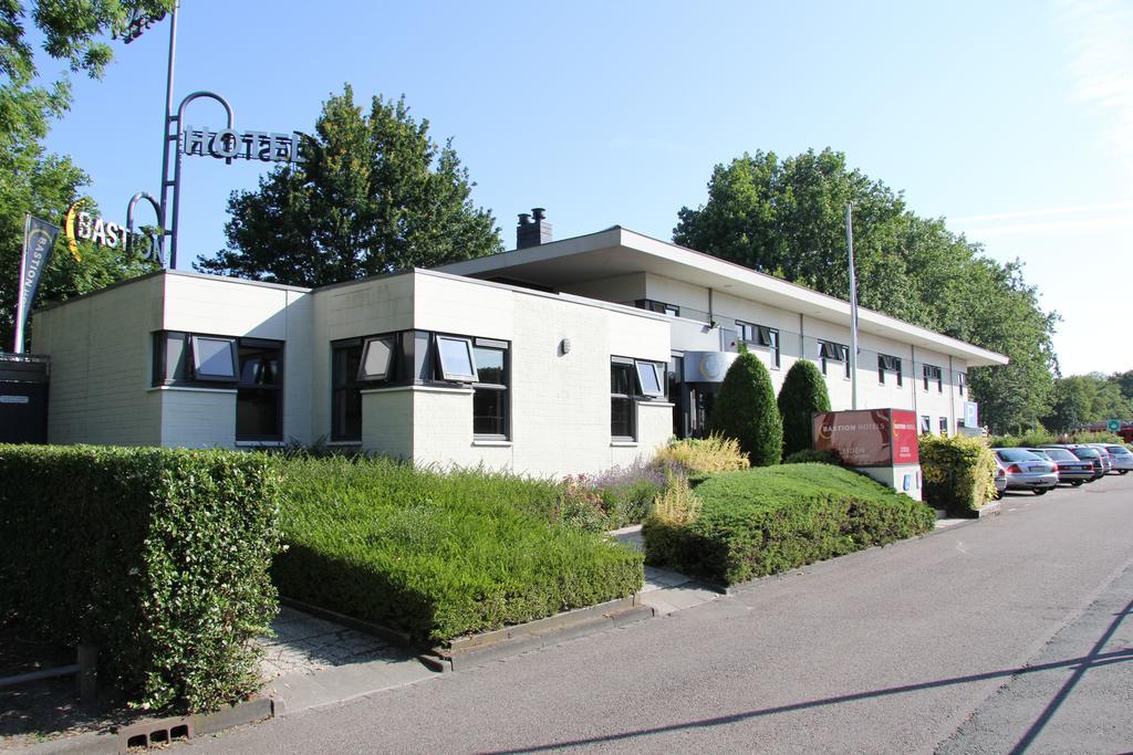 Bastion Hotel Leiden Voorschoten Exterior foto