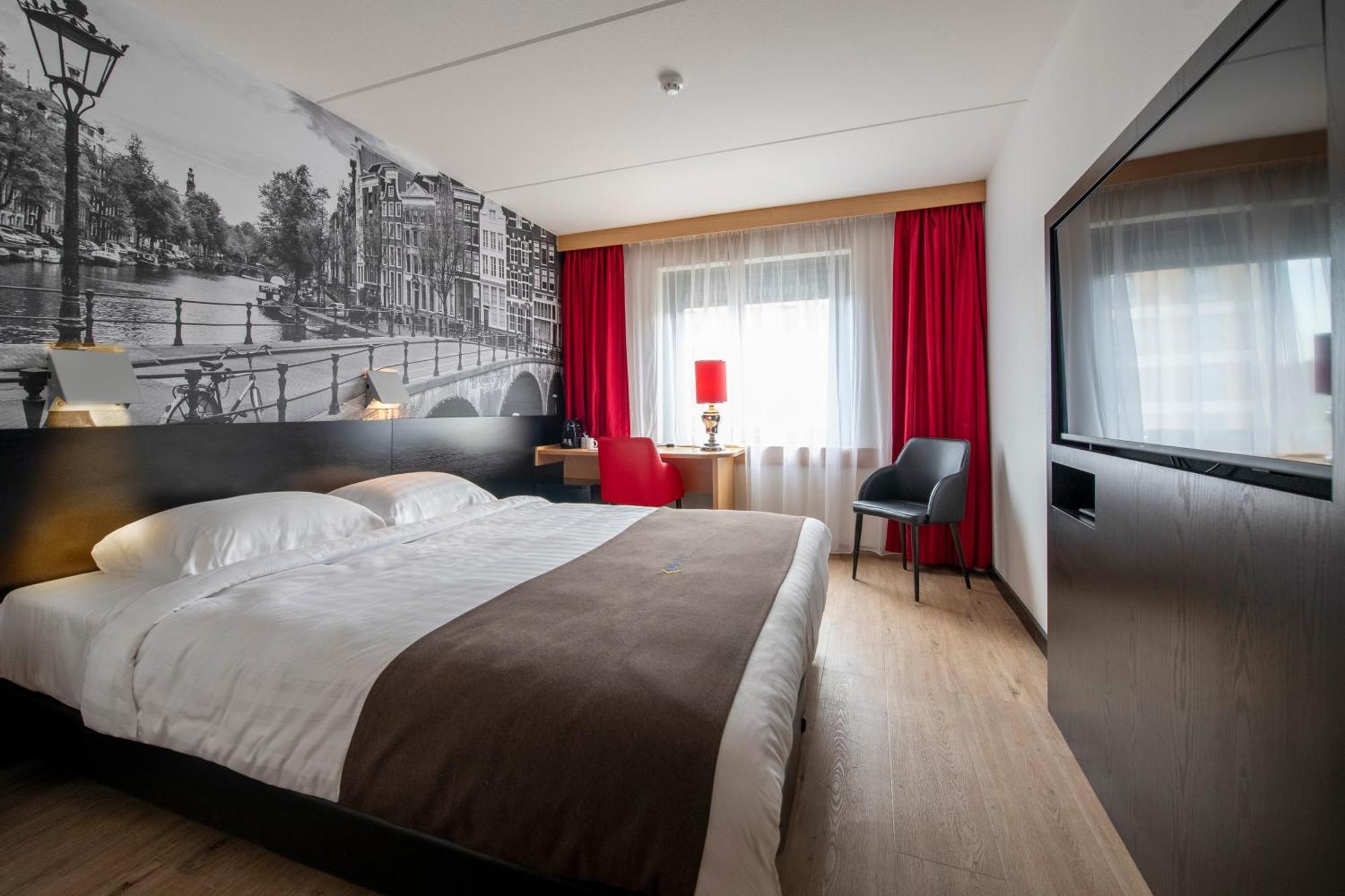 Bastion Hotel Leiden Voorschoten Exterior foto
